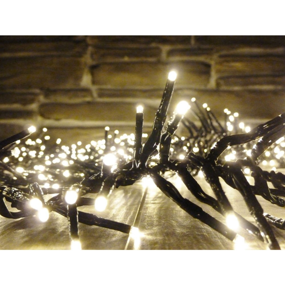 120-LED Outdoor Lichterkette Weihnachten Spritzwassergeschützt IP44 (ca. 12.40 Meter) 120-LED Outdoor Lichterkette Weihnachten Spritzwassergeschützt IP44 (ca. 12.40 Meter)